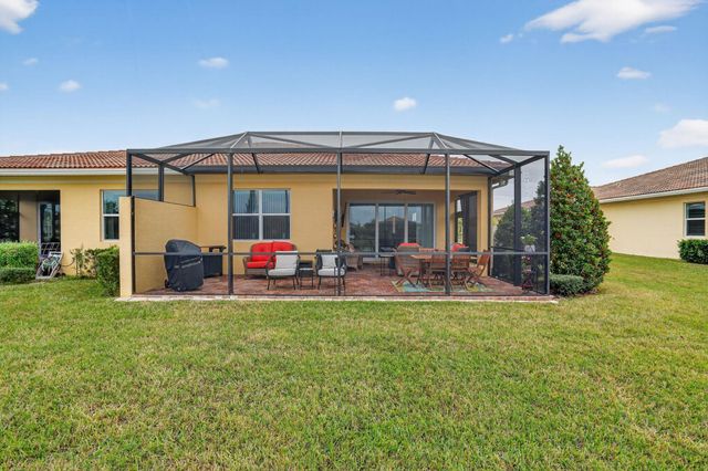 21044 SW Modena Way, Port St Lucie, FL 34986