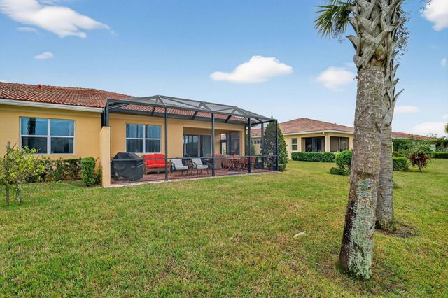 21044 SW Modena Way, Port St Lucie, FL 34986