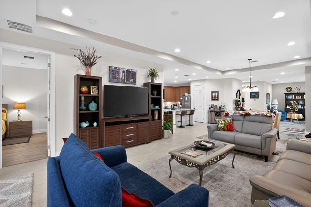 21044 SW Modena Way, Port St Lucie, FL 34986