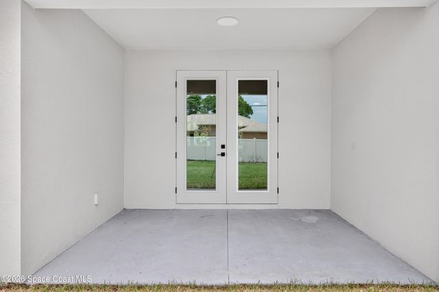 356 Friendly Street SW, Palm Bay, FL 32908