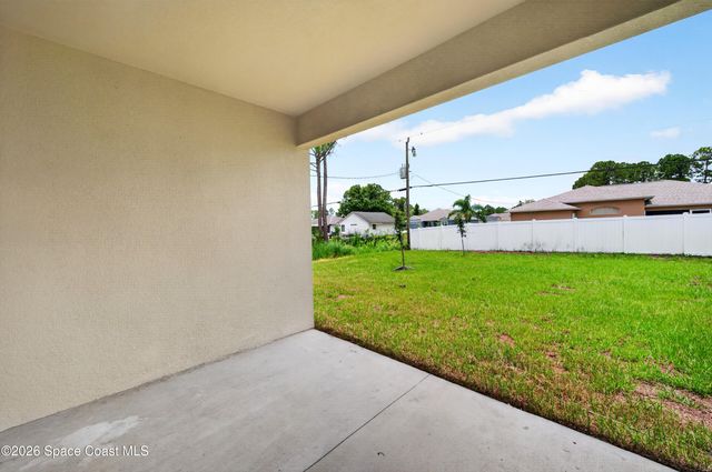 356 Friendly Street SW, Palm Bay, FL 32908