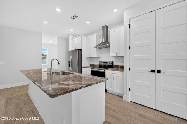 356 Friendly Street SW, Palm Bay, FL 32908