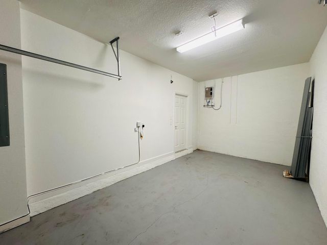 1606 SW 28th Court, Fort Lauderdale, FL 33315