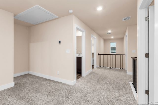 7230 walker loop, San Antonio, TX 78233