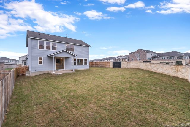 7230 walker loop, San Antonio, TX 78233