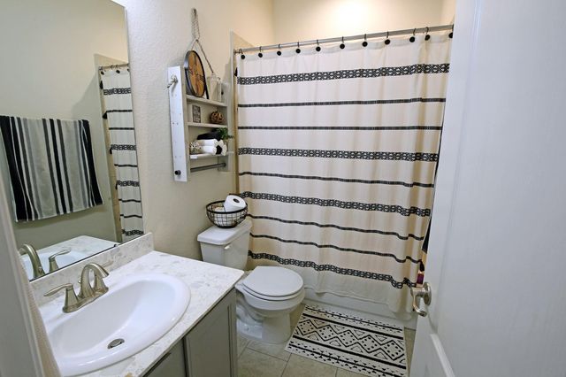 13346 Pecan Trails Drive, Santa Fe, TX 77510