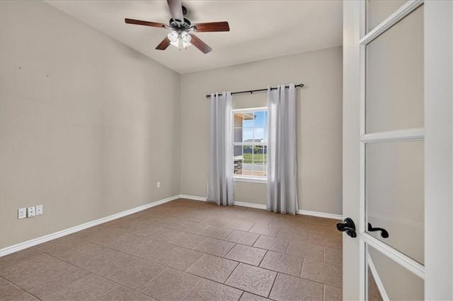 13857 Laffite Dr, Corpus Christi, TX 78418