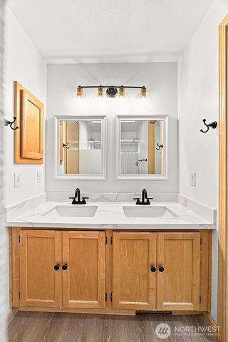 14733 SE 187th Circle, Renton, WA 98058
