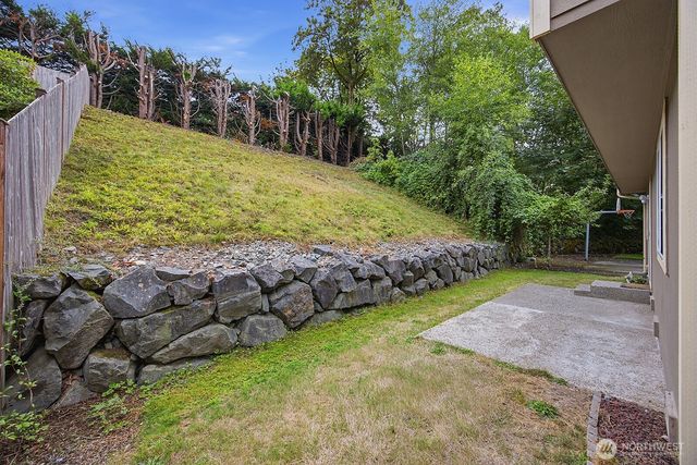 14733 SE 187th Circle, Renton, WA 98058