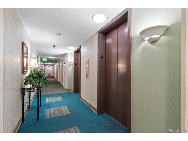 8060 E Girard Ave 208, Denver, CO 80231