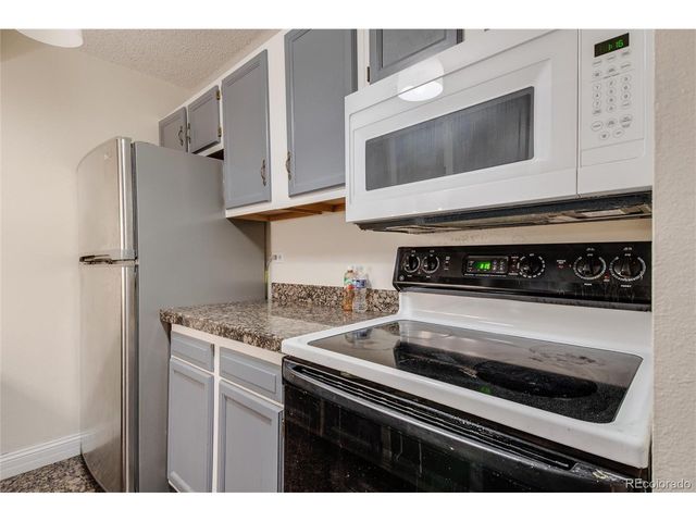 8060 E Girard Ave 208, Denver, CO 80231