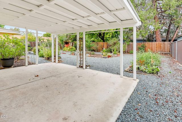 732 Sandra Lane, Central Point, OR 97502
