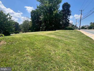 15 W STATE ST, Quarryville, PA 17566