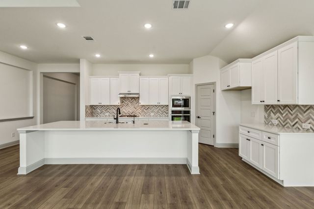 7732 Dibble Avenue, Joshua, TX 76058