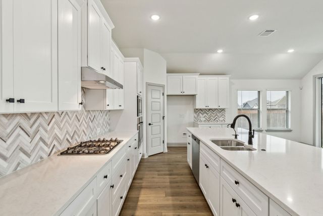 7732 Dibble Avenue, Joshua, TX 76058