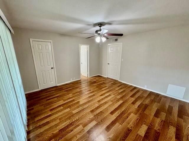 2101 Fountain View Drive 14, Houston, TX 77057