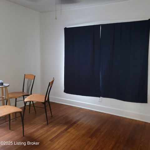 1121 Larchmont Ave, Louisville, KY 40215