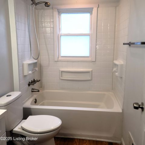 1121 Larchmont Ave, Louisville, KY 40215