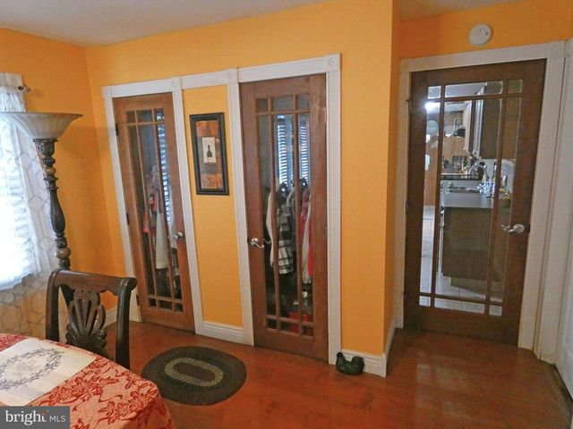 25 ELVIN AVE, Penns Grove, NJ 08069