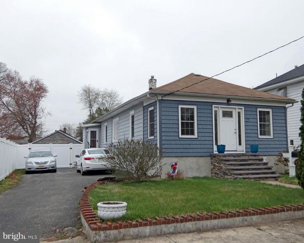 25 ELVIN AVE, Penns Grove, NJ 08069