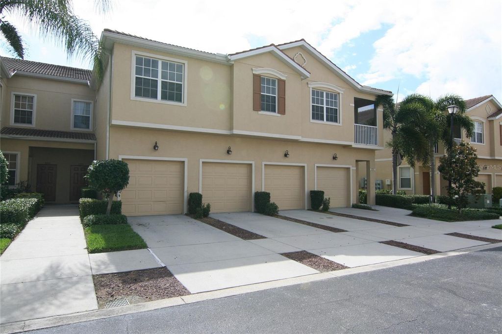 3757 PARKRIDGE CIRCLE 5-106, Sarasota, FL 34243