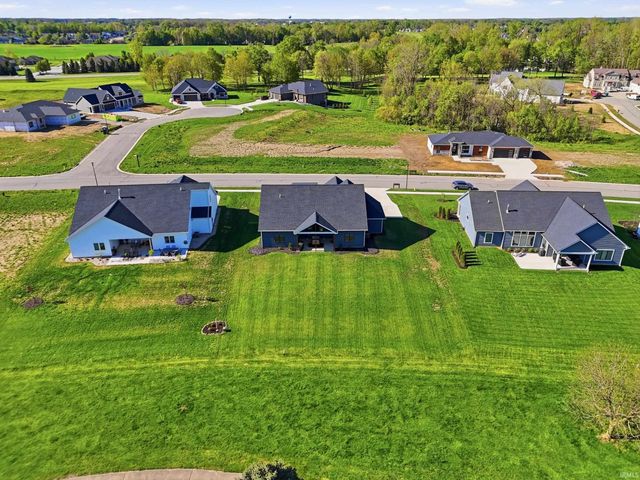 1908 Golfview Drive, Auburn, IN 46706