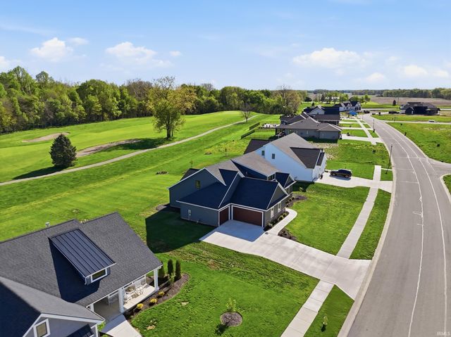 1908 Golfview Drive, Auburn, IN 46706
