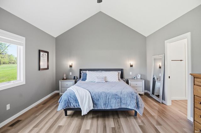 1908 Golfview Drive, Auburn, IN 46706