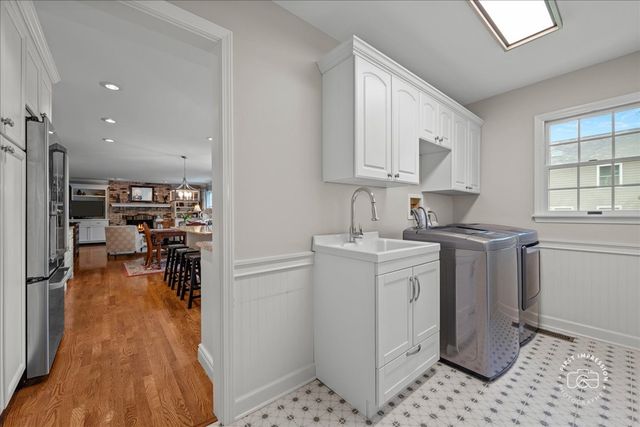 1203 Payne Avenue, Batavia, IL 60510