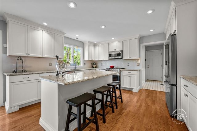 1203 Payne Avenue, Batavia, IL 60510