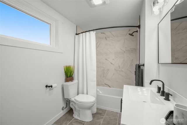 24619 SR 2, Monroe, WA 98272