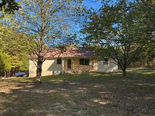 2319 S Williams Rd, S, Greenbrier, TN 37073
