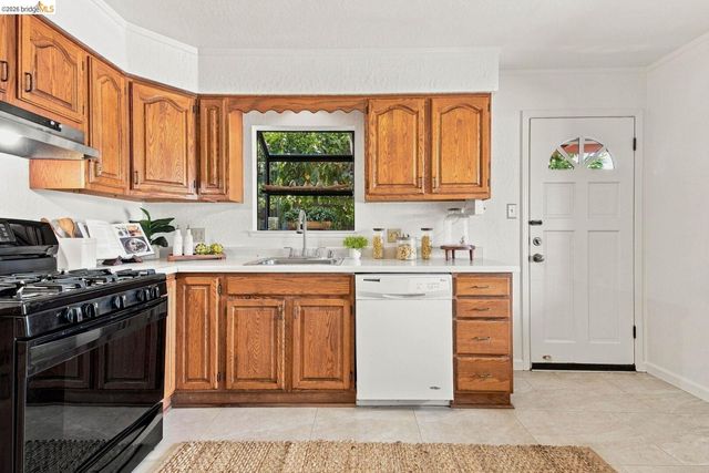 68 Water ST, Bay Point, CA 94565