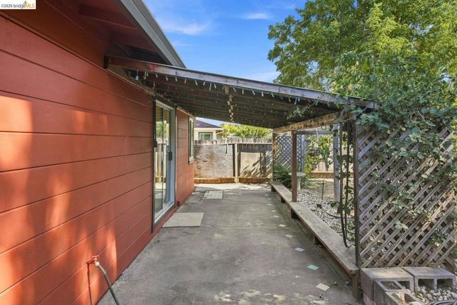 68 Water ST, Bay Point, CA 94565