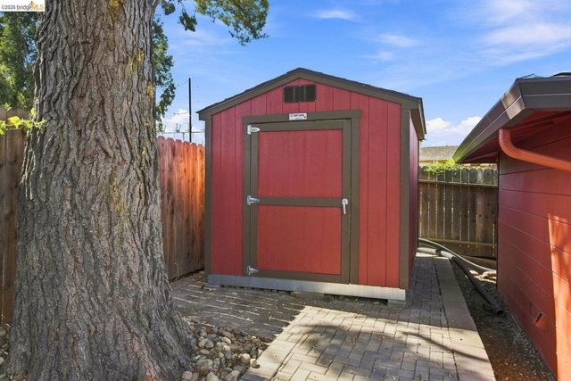 68 Water ST, Bay Point, CA 94565