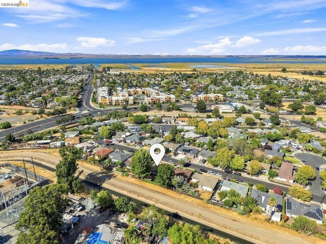 68 Water ST, Bay Point, CA 94565