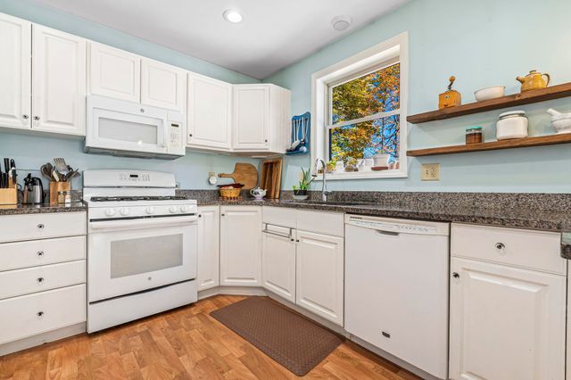 165 Zephyr Lake Road, Greenfield, NH 03047