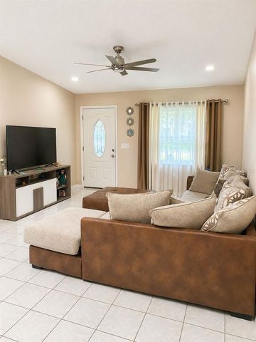 4805 SPARROW DRIVE, St Cloud, FL 34772