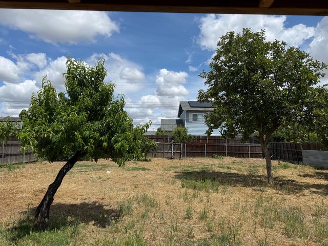 7812 51st Ave, Sacramento, CA 95828
