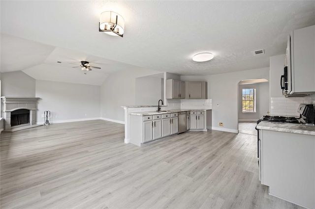 6647 Amberfield Lane, Katy, TX 77449