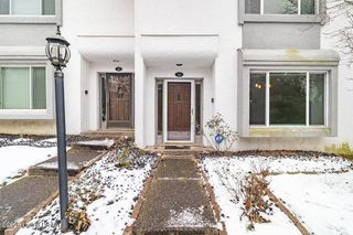 109 Shelby Pointe Dr, Louisville, KY 40223
