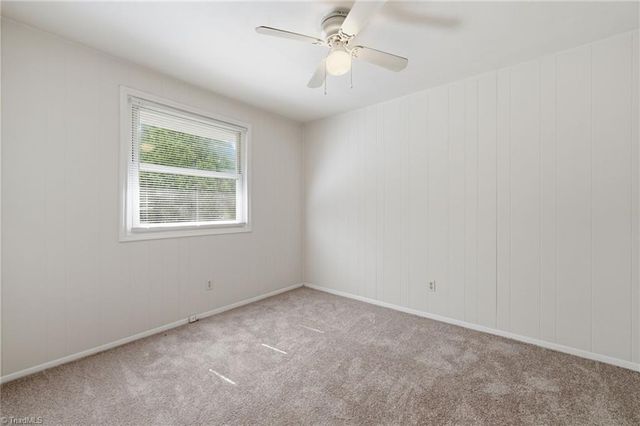 2300 Willow Road, Greensboro, NC 27406