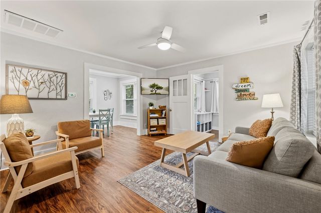 618 S Block Avenue, Fayetteville, AR 72701