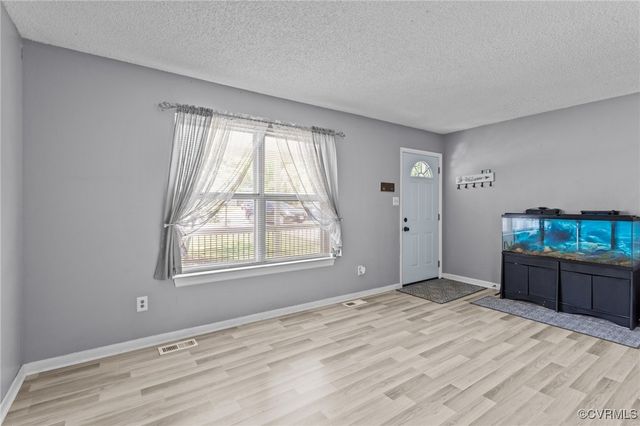 5103 Mill Race Cir, North Chesterfield, VA 23234