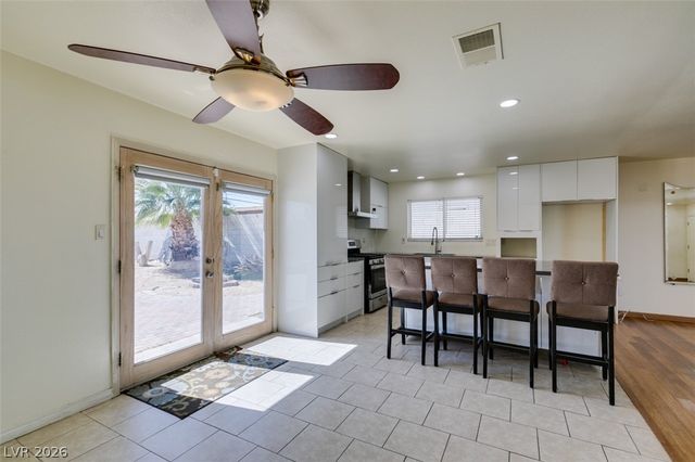 6521 Mecham Avenue, Las Vegas, NV 89107