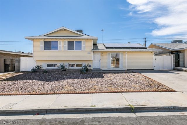 6521 Mecham Avenue, Las Vegas, NV 89107