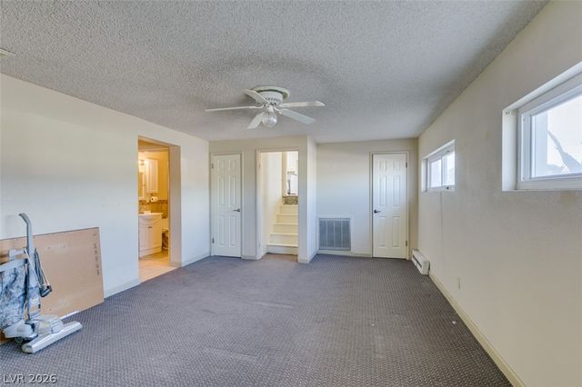 6521 Mecham Avenue, Las Vegas, NV 89107