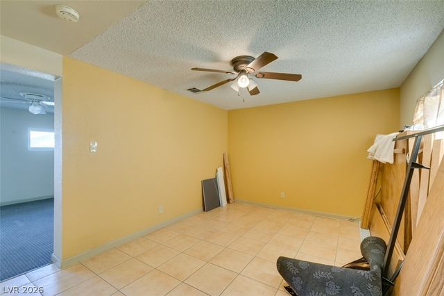 6521 Mecham Avenue, Las Vegas, NV 89107