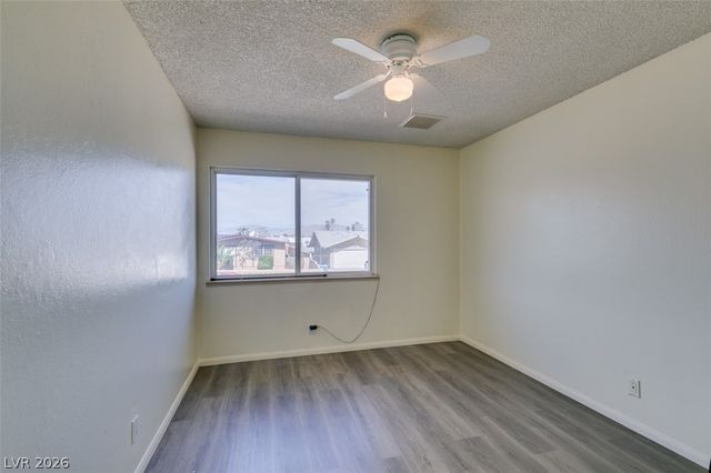 6521 Mecham Avenue, Las Vegas, NV 89107