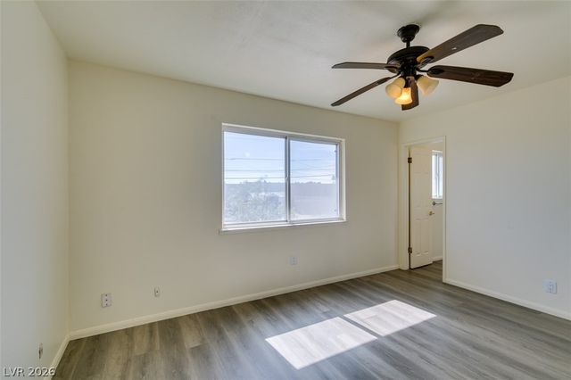 6521 Mecham Avenue, Las Vegas, NV 89107